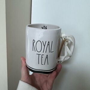 Rae Dunn ROYAL TEA mug
